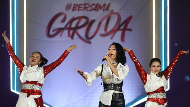 Bergenre Dangdut, "Bersama Garuda" Dinyanyikan Artis Wika Salim