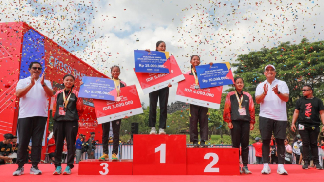 6 Atlet Muda Berbakat di Ajang Borobudur Marathon Dapat Bonus Tambahan