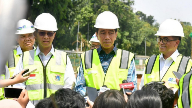 Tanggapan Presiden Soal Covid-19, Usai Tinjau MRT di Stasiun MRT Monas