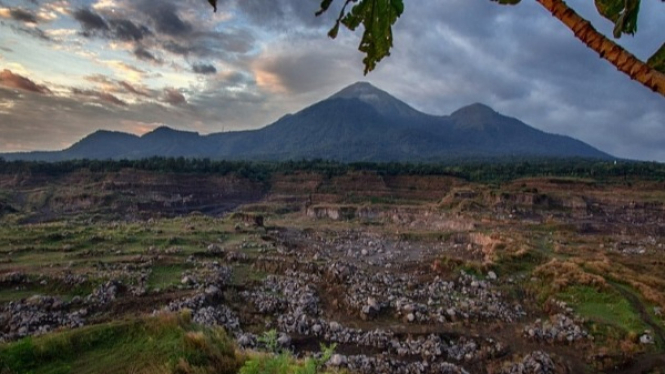 Gunung Penanggungan Mojokerto