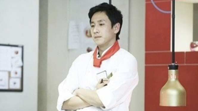 Lee Sun Kyun sebagai Chef dalam Pasta