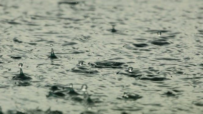 Hujan (ilustrasi)
