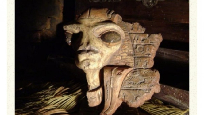 Apakah Firaun Mesir Kuno adalah Alien?