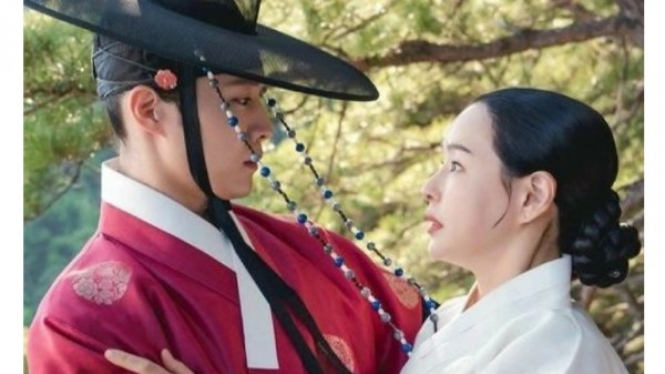 Serial 'Knight Flower' yang Mendebarkan