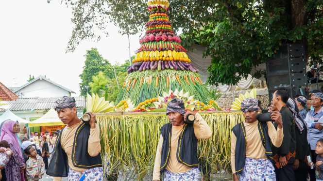 Festival Ruwatan Sendangdhuwur di Lamongan, Jawa Timur