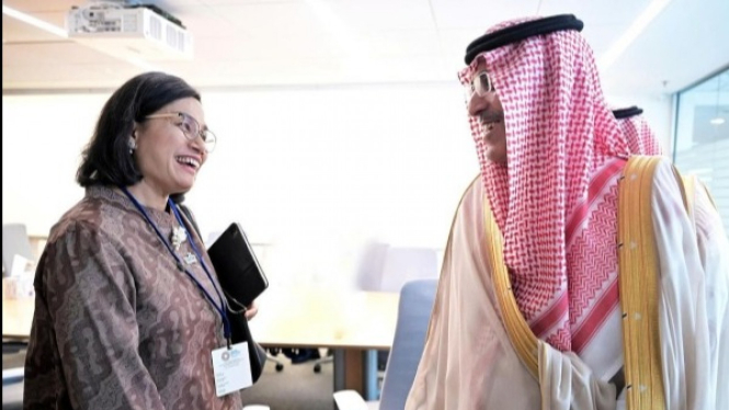 Sri Mulyani Indrawati  Bersama Menteri Keuangan Arab Saudi