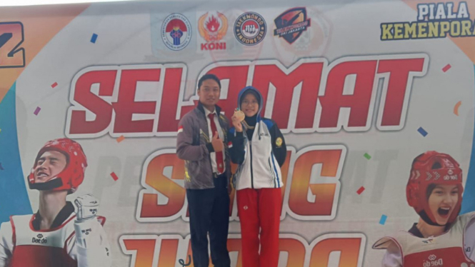 Syifa Meylani P.  Raih Medali Emas di Kejuaraan Piala Kemenpora RI