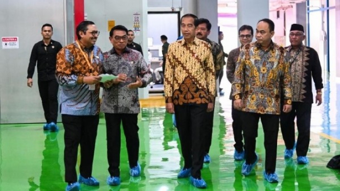 Jokowi  saat Peresmian Pusat Inovasi Perangkat Digital Nasional