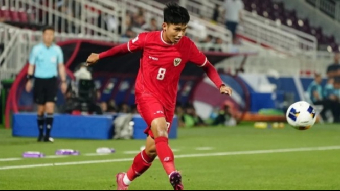 Witan Sulaeman dalam laga Indonesia U-23 vs Jordania U-23