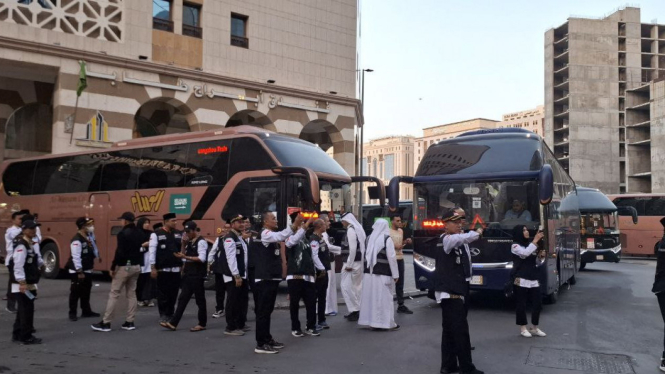 Jemaah Haji JKG-01 Bertolak dari Madinah Menuju Makkah