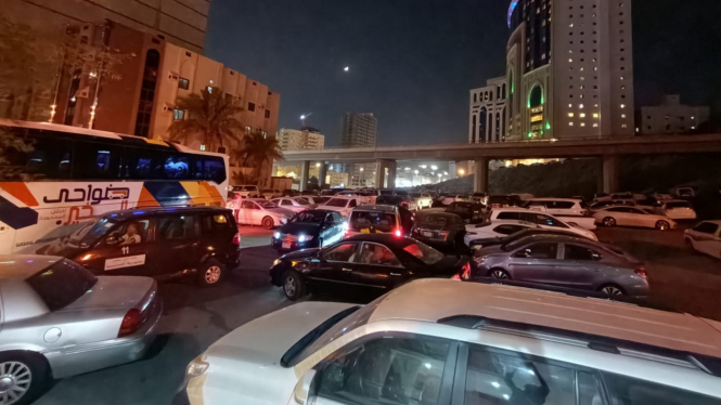 Suasana Kepadatan Lalu Lintas di Makkah
