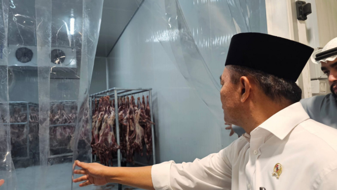 Menko PMK, Muhadjir Efffendy di RPH Ukaisyiyah di Makkah