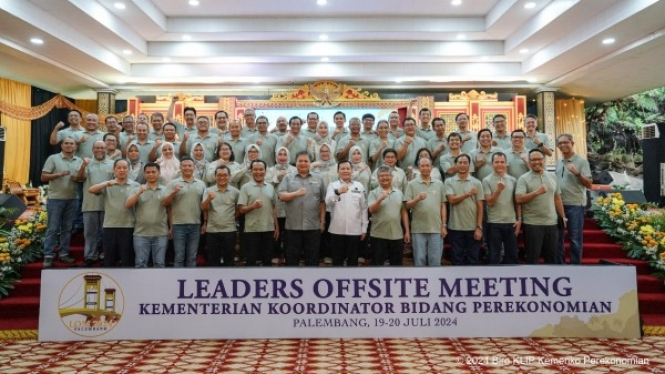 Menko Airlangga Pimpin Leaders’ Offsite Meeting Kemenko Perekonomian