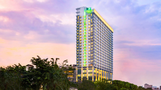 Holiday Inn & Suites Jakarta Gajah Mada