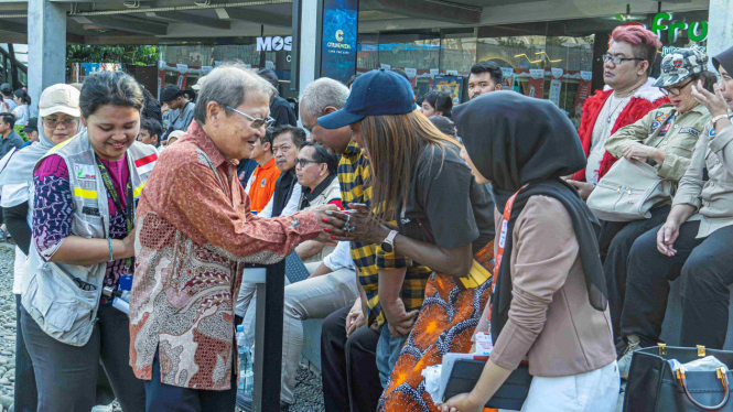 dr. Lie Bersama dengan Thandie Mwape (Kepala UNOCHA Indonesia)