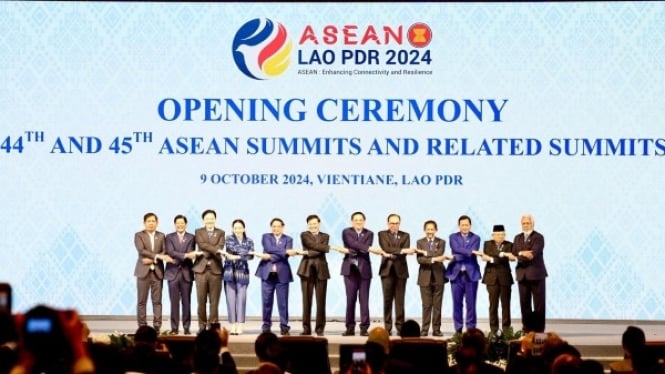 Pembukaan Konferensi Tingkat Tinggi (KTT) ASEAN ke-44 dan 45