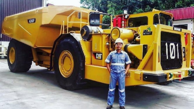 Ilustrasi dump truck