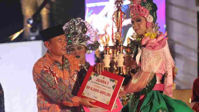 Palagan Night Carnival di Ambarawa, Jawa Tengah