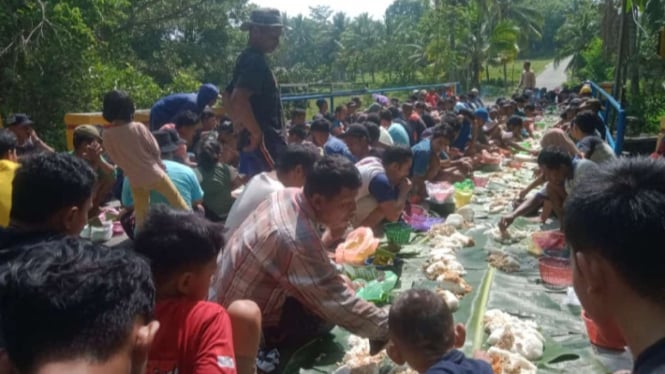 Kembul Bujana Merti Dusun Tapen Polosiri Bawen