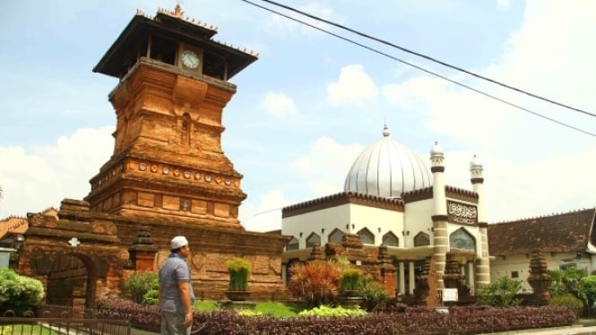 Mesjid Menara Kudus