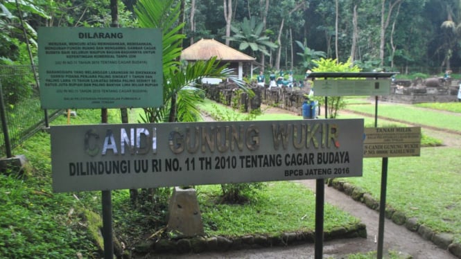 Candi Gunung Wukir di Kabupaten Magelang, Jawa Tengah