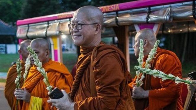 Ilustrasi Ritual Thudong