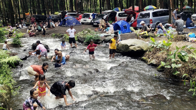 Wisata Kalipinusan Poncosumo, Lumajang