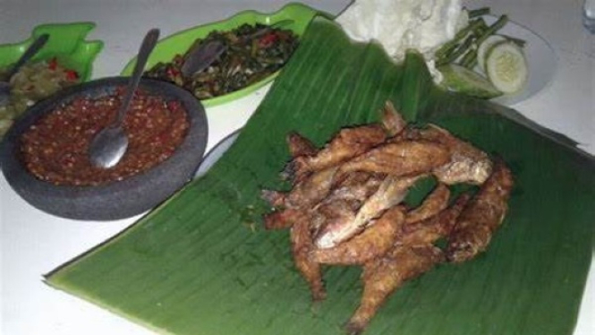 Menu Iwak Kali Khas Banyumas