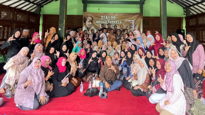 Dialog Mozaik Gagasan RA Kartini