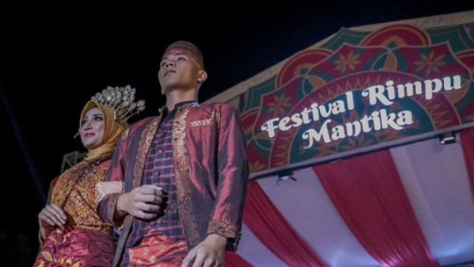 Festival Rimpu Mantika Bima Keren Abis, Wajib Masuk List Liburan!
