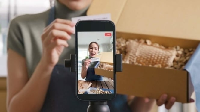 UMKM Kuliner Naik Kelas: Live-Streaming & QR Menu Bikin Jualan Melesat