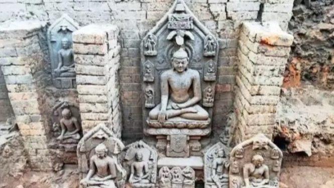Patung Buddha yang Ditemukan