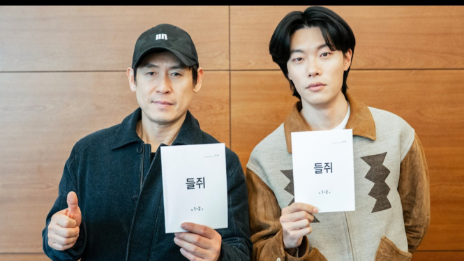 Sul Kyung-Gu dan Ryu Jun-Yeol