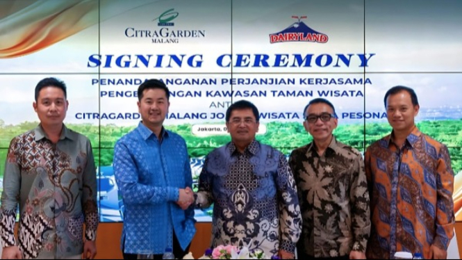 Penandatanganan Kerjasama  Citra Garden dan Dairyland