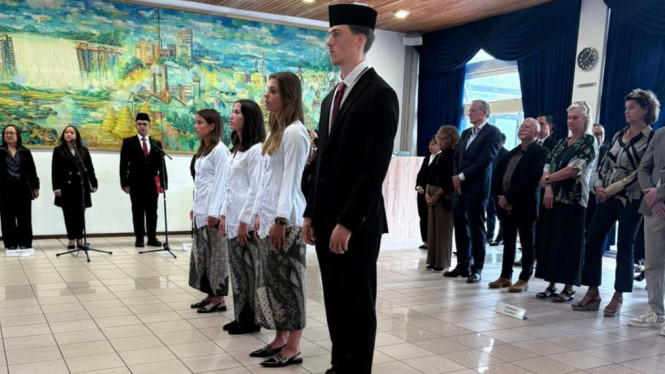 Mauro Zijlstra dan Tiga Srikandi Diaspora, Resmi Jadi WNI