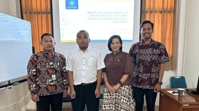 Membanggakan...Siham Hamda Zaula Mumtaza Lulus dari Fapet UGM