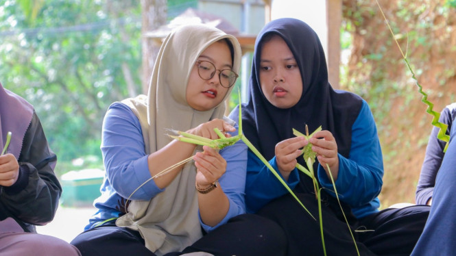 Belajar dan mengajari