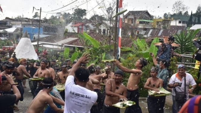 Tradisi Dhukutan, Bentuk Kerukunan Yang Kini Jadi Objek Wisata