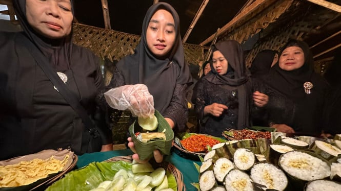 Sego Lemeng dan Kopi Uthek dari Banyuwangi, Jawa Timur