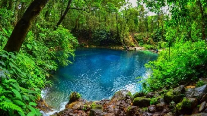 Danau Kaco