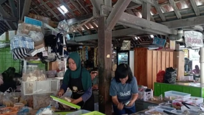 Pasar Ngasem, Pasar Tradisional Tertua di Yogyakarta