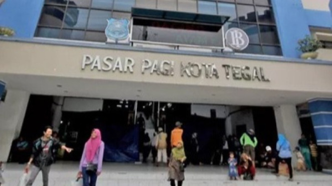 Benteng Kaloran Pasar Pagi