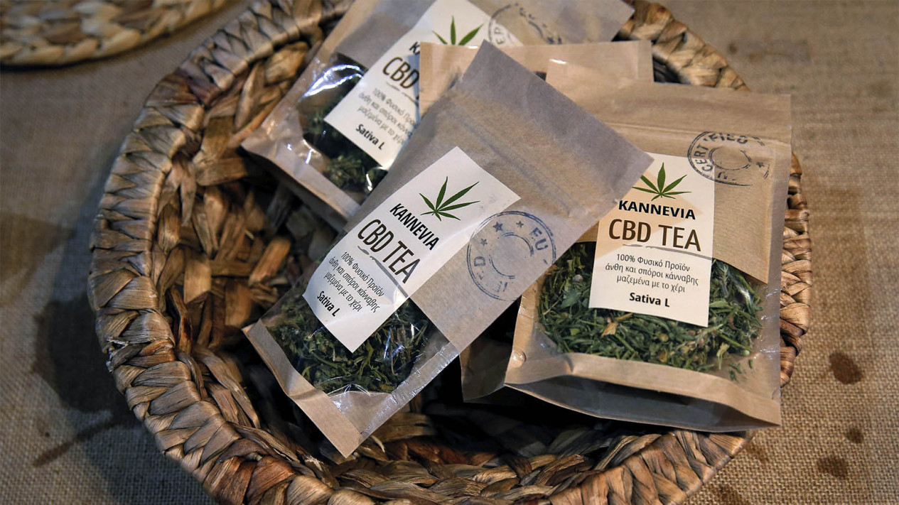 Penikmat Ganja Ramaikan Pameran di Yunani