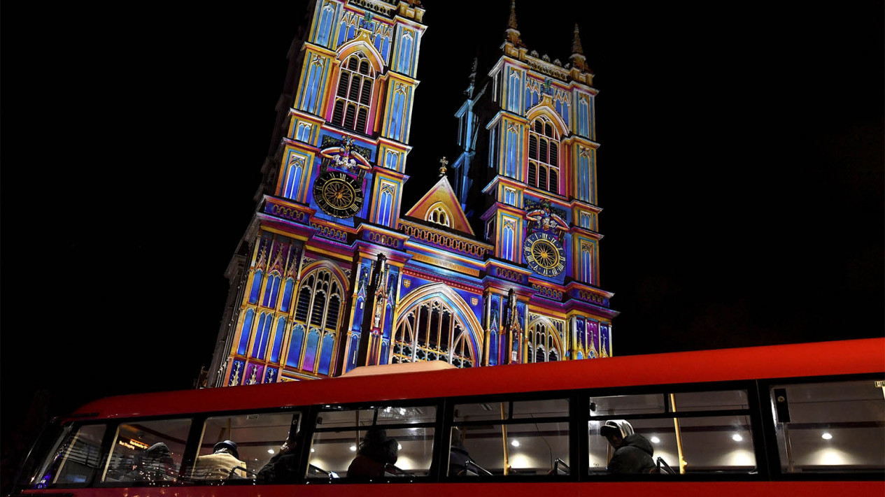 Indahnya Kelap Kelip Cahaya di Lumiere London Festival