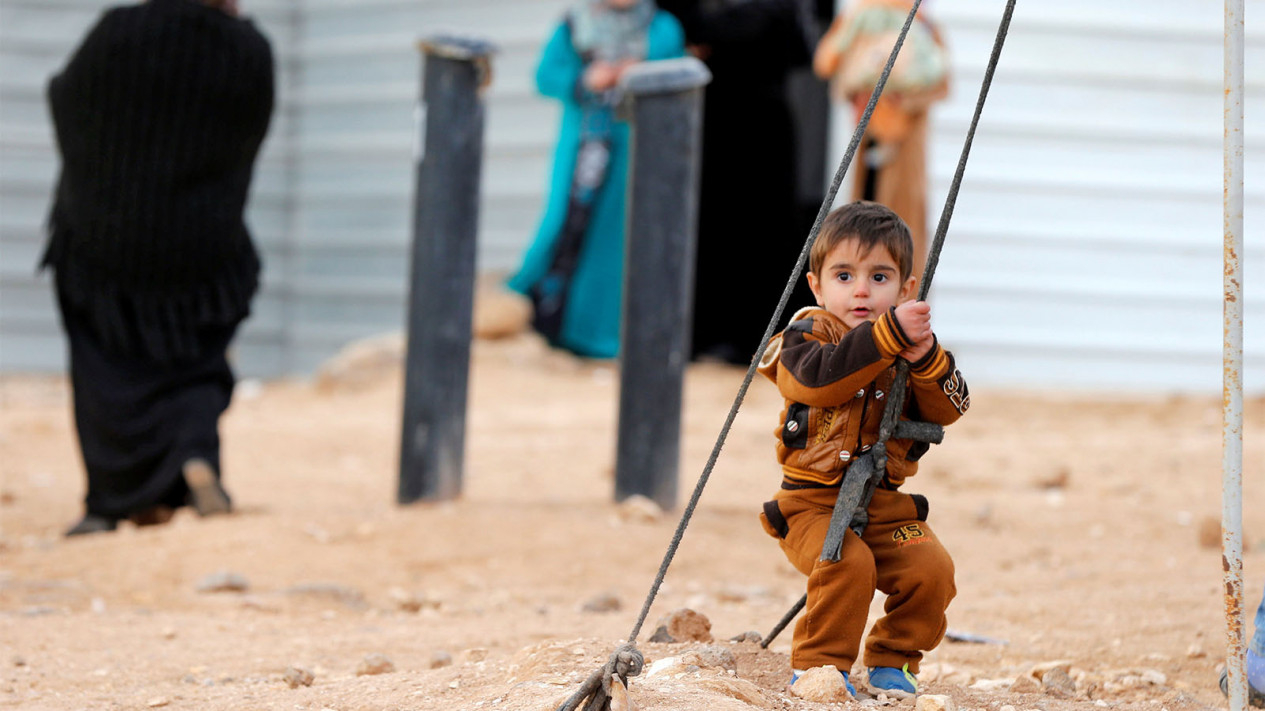 Angelina Jolie Kunjungi Kamp Pengungsi Suriah di Jordania