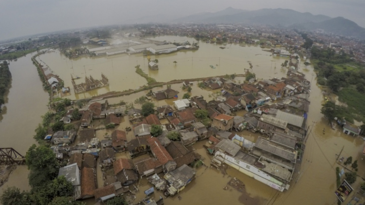 Parahnya Banjir Akibat Luapan Sungai Citarum
