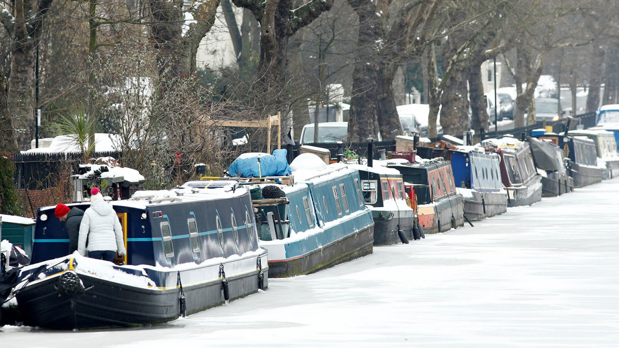 Cuaca Ekstrem, Kapal-Kapal ini Tertanam Es