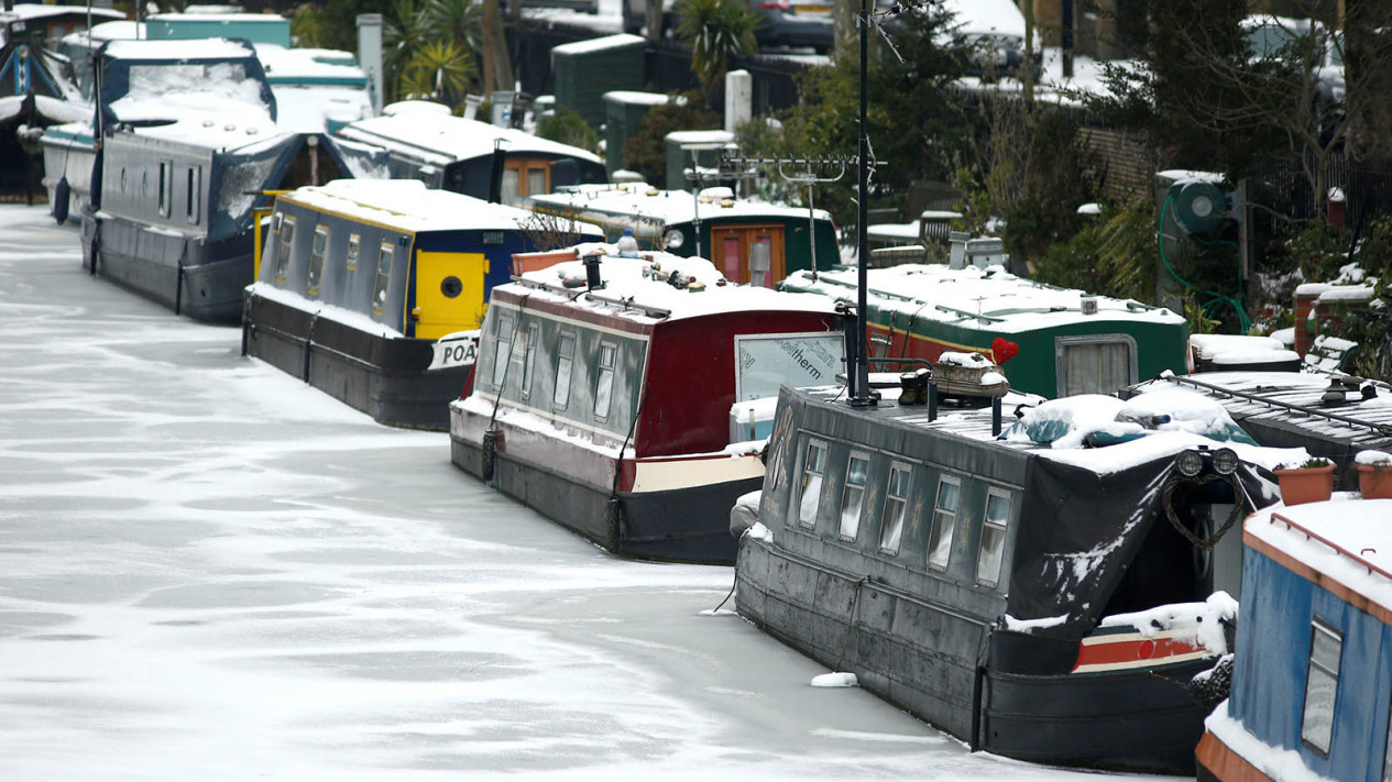 Cuaca Ekstrem, Kapal-Kapal ini Tertanam Es