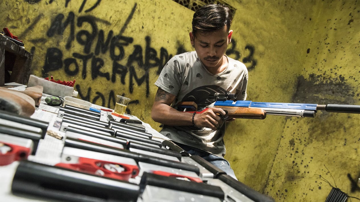 Intip Pembuatan Senapan Angin di Bandung