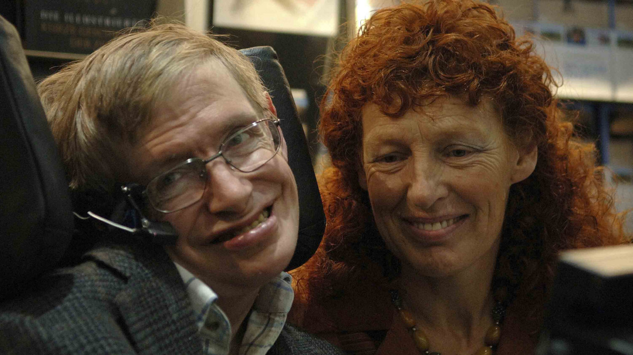 Kemesraan Stephen Hawking dengan Istri Keduanya